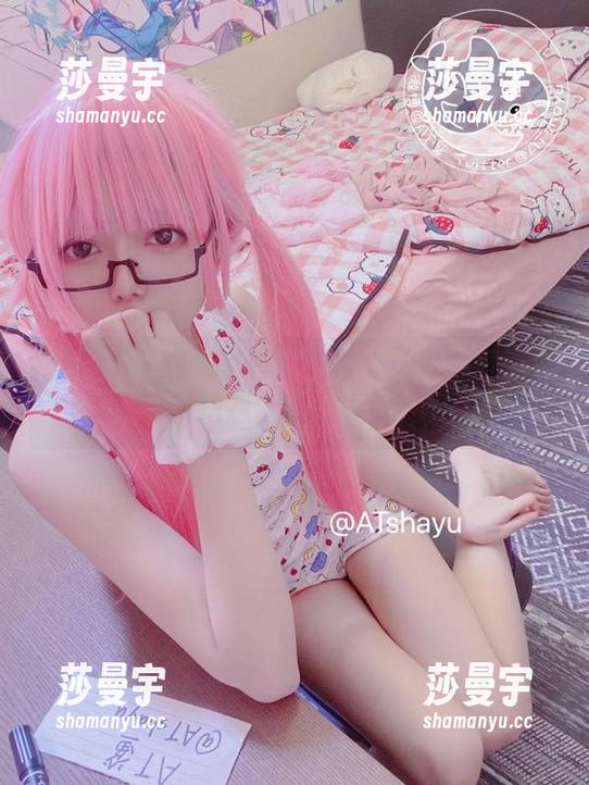 定制AT鲨瑜伽写真：让每个拉伸都像委屈的抱怨，啧，真好！