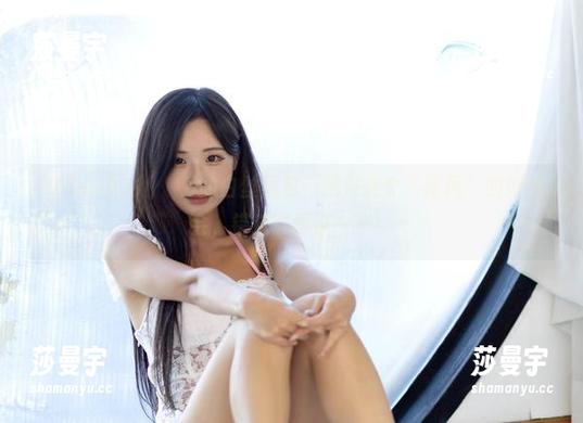 Habin夏彬(하빈)的白丝图包，绝对是个“跟风”的好机会，错过就再等一年！