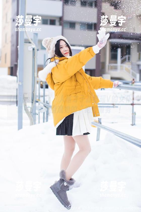 IMiss爱蜜社 - 人格才子孙梦瑶V的女仆套图，快来围观她的“绝妙服务”！
