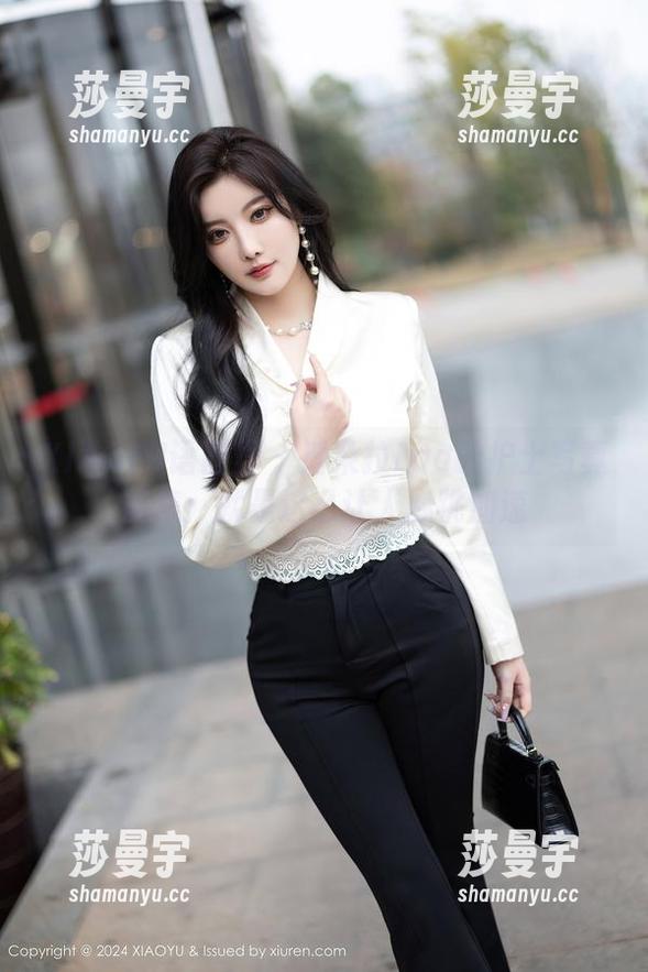 XIAOYU语画界 - 潘朵拉Laa的护士写真图集：就是这么让人心跳加速