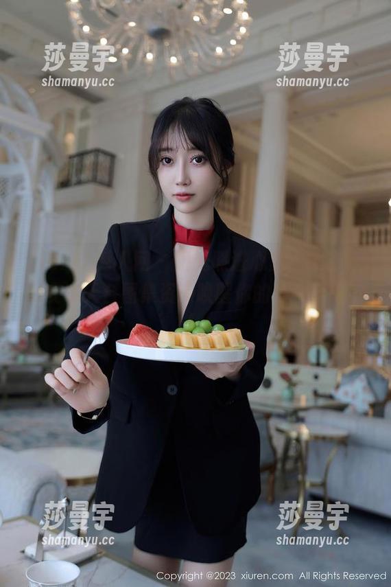 Xiuren秀人网 - 阳光照进心里，Olivia童安琪天台图集资源唤醒你的每一个细胞！