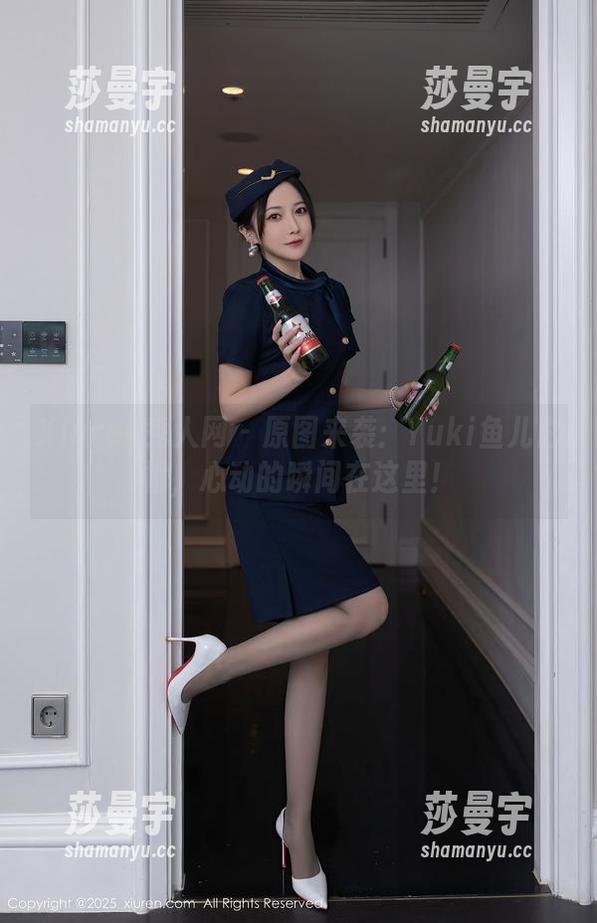 Xiuren秀人网 - 原图来袭：Yuki鱼儿白裙，心动的瞬间在这里！