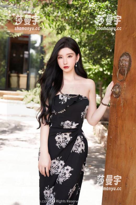 Xiuren秀人网 - 牛仔裤，米妮大萌萌的百变搭配：这些图片真让人惊讶，赶紧下载吧！