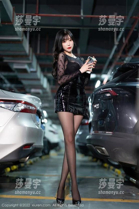 Xiuren秀人网 - 软糖爱喝奶的甜蜜想象——御姐风格合集