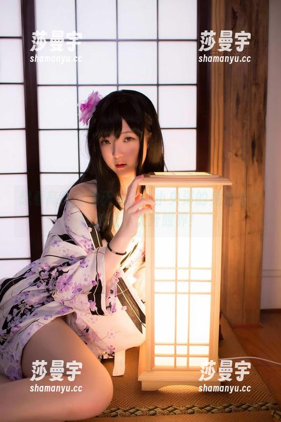 想看高练度的天火？一小央泽的免费写真绝对让你大开眼界！