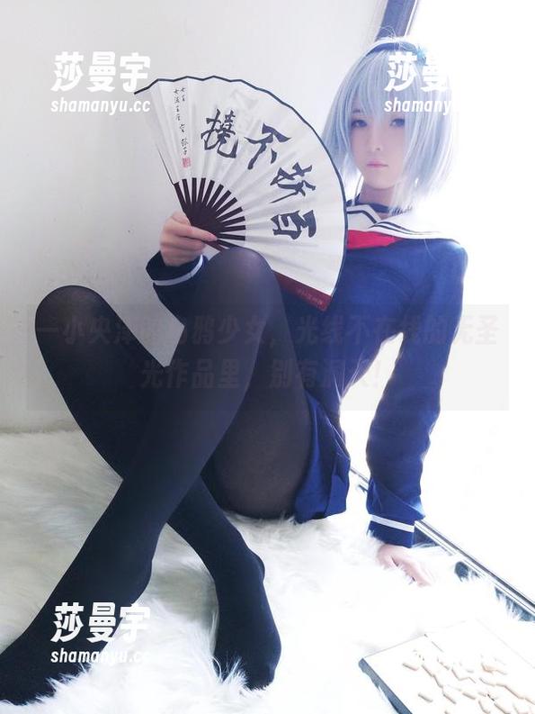 一小央泽的乌鸦少女，光线不在线的无圣光作品里，别有洞天！