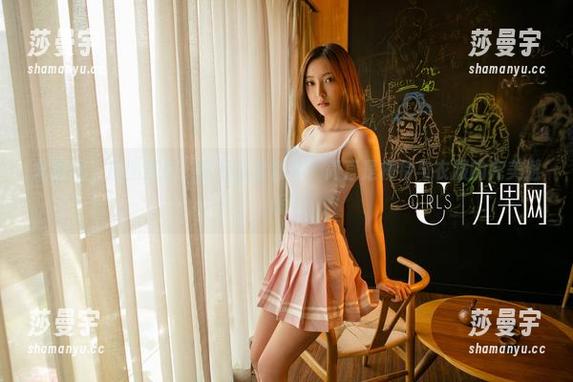 尤果网 - 原图直击：李焱全套套装，简直是模特与衣服的完美邂逅！