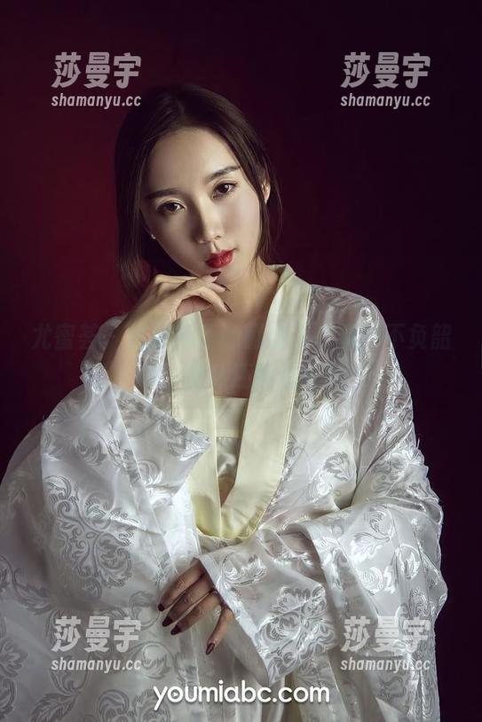 尤蜜荟 - 这图库里的曦宝儿，真是不负韶华，竟然还能这样？