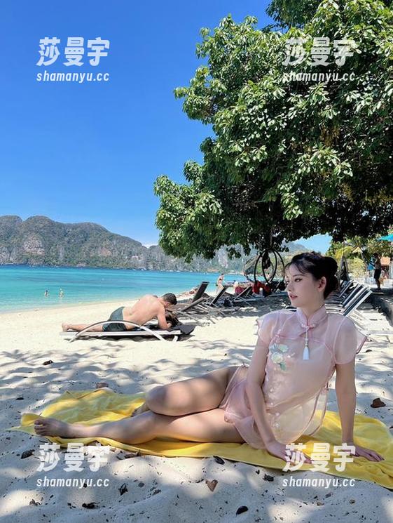 微密圈 - 就是阿朱啊高清肉丝写真分享，温柔而又朦胧的美！
