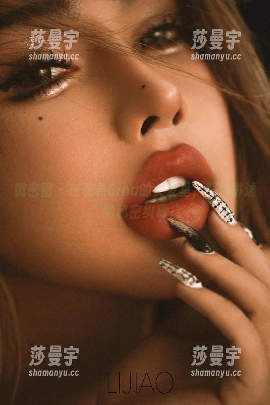 微密圈 - 在希希Gina的女友里，照片讲述的秘密纠葛