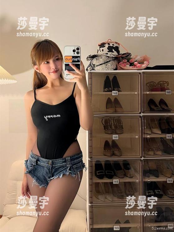 微密圈 - 张思允nice的女孩写真——这一秒清新，下一秒就想做壁纸收藏！