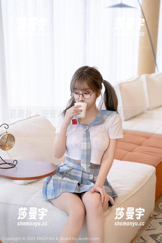 星颜社 - 安安Angel私拍：泳装和阳光的双重诱惑
