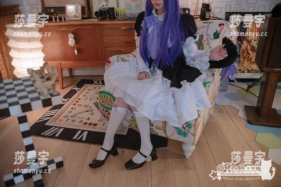 最新作品揭秘：黑色木花琳琳是勇者的个性，大胆又优雅