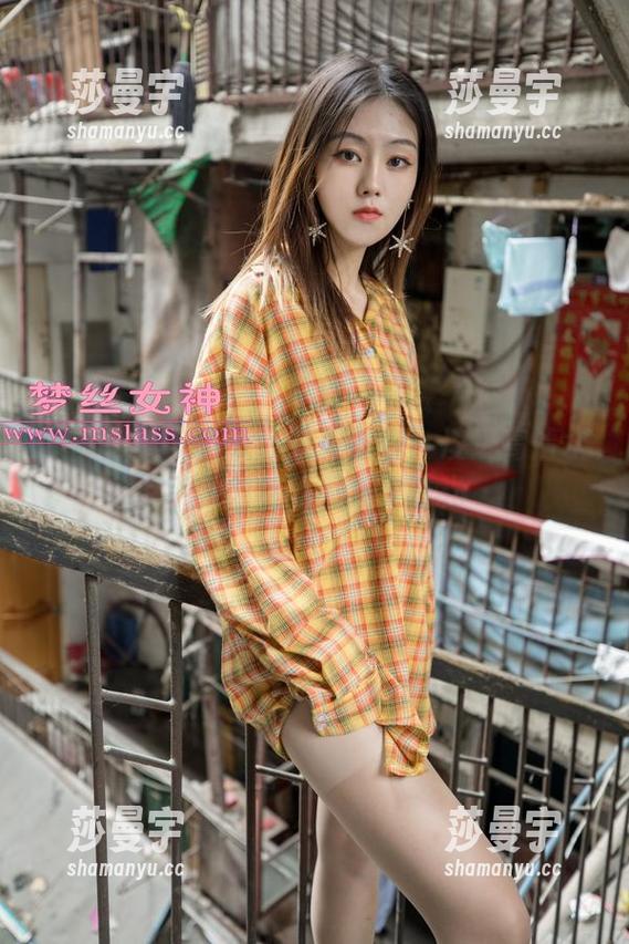 梦丝女神 - 别说我没提醒你！凌凌高清水手服肉丝写真集大曝光