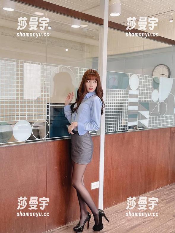 居家不无聊：泥泥汝的精选作品集，艺术与生活的奇妙交汇