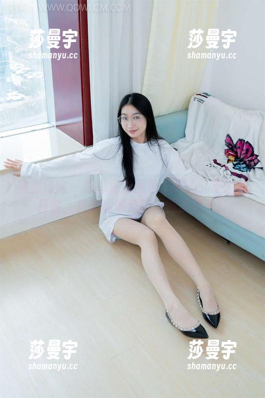物恋传媒-想想 物恋传媒 - 想想高清图包大曝光:海边的日落,我的颜值和阳光同步发光!