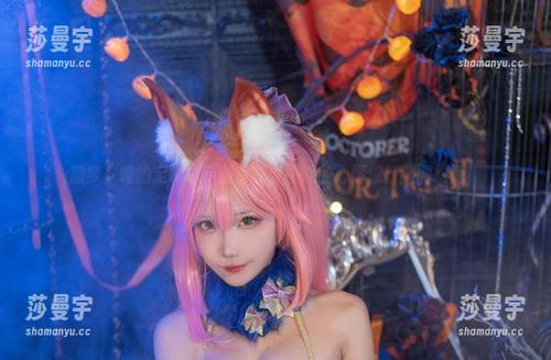 狐萝卜呦的定制水手服写真，围观的心情像打翻调料瓶！
