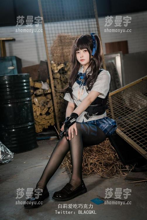图片里哪有圣光？看看白莉爱吃巧克力的妹妹，毫不做作的真实！