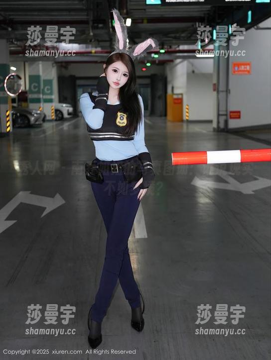 秀人网 - 南乔姐姐的写真图册：谁说现实不如梦境？