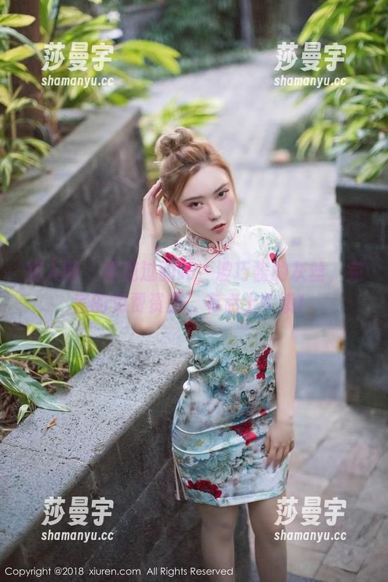 秀人网 - 你见过的吗，波巧酱的灰丝，完美的免费资源，有点上头哦！