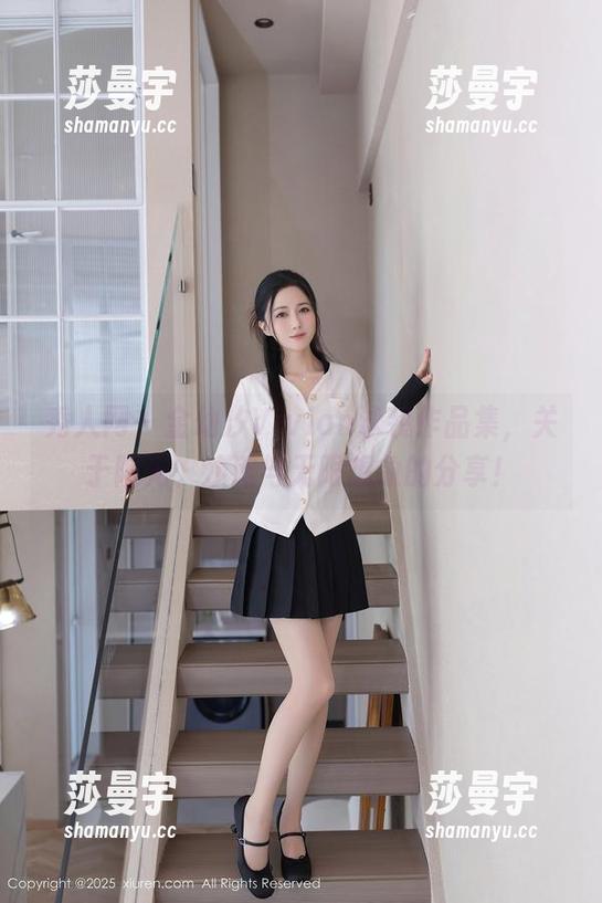 秀人网 - 金幼汐Vivian泳装作品集，关于阳光、沙滩与无限想象的分享！