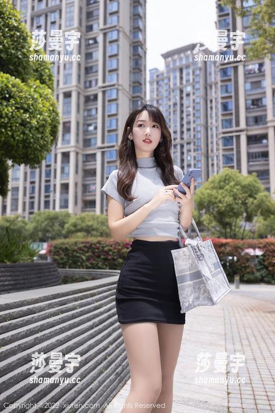 秀人网-香澄在东京 秀人网 - 只为这些图片而来!香澄在东京修女的现代修道生活写真!