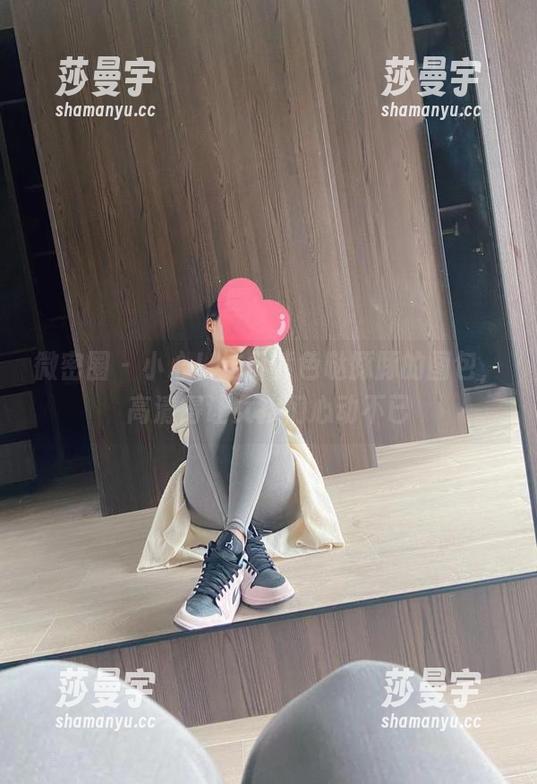 紫色哒豚豚 微密圈 - 小心!这份紫色哒豚豚的图包,高清得让女孩们心动不已