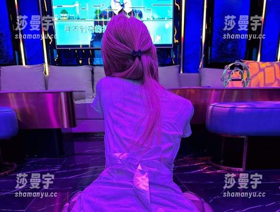 脸红Dearie 微密圈 - 黑色兔子图包:看脸红Dearie如何把黑暗化为魅力
