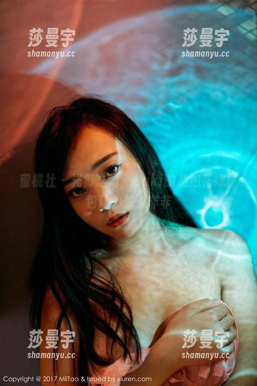 蜜桃社-Suki 蜜桃社 - 光影之间,Suki的私拍花嫁图包让你想入非非