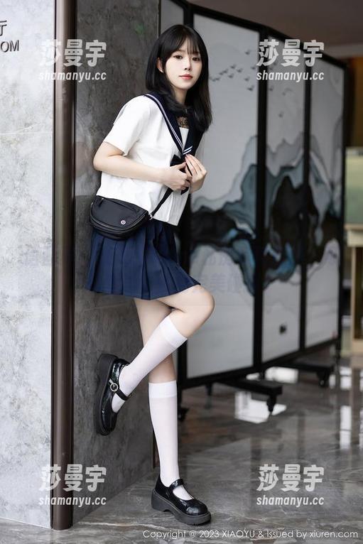 语画界 - 杨晨晨Yome私房写真合集：可爱与个性的完美碰撞