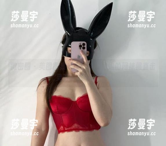 微密圈 - 美图图集来袭！铁锤姐姐的网袜照直击灵魂的那一瞬间！