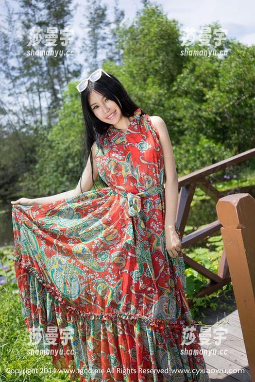 青豆客 - 想知道罗婉莹的日常生活吗？图集与资源中的幽默无限，绝对让你不虚此行！